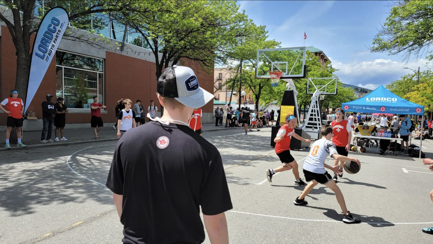 hoops-in-the-loops-1-.png hoops-in-the-loops-1-.png